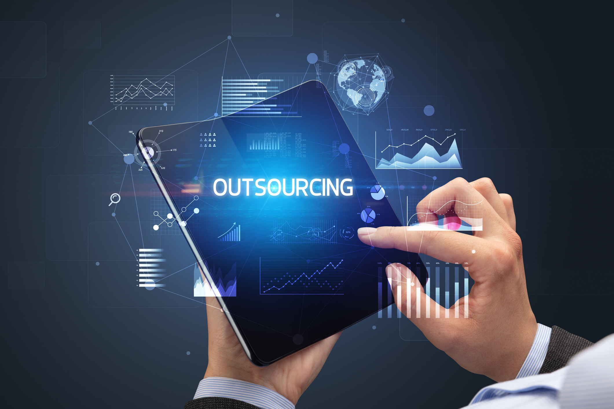 In-House Versus Outsourced Software Development